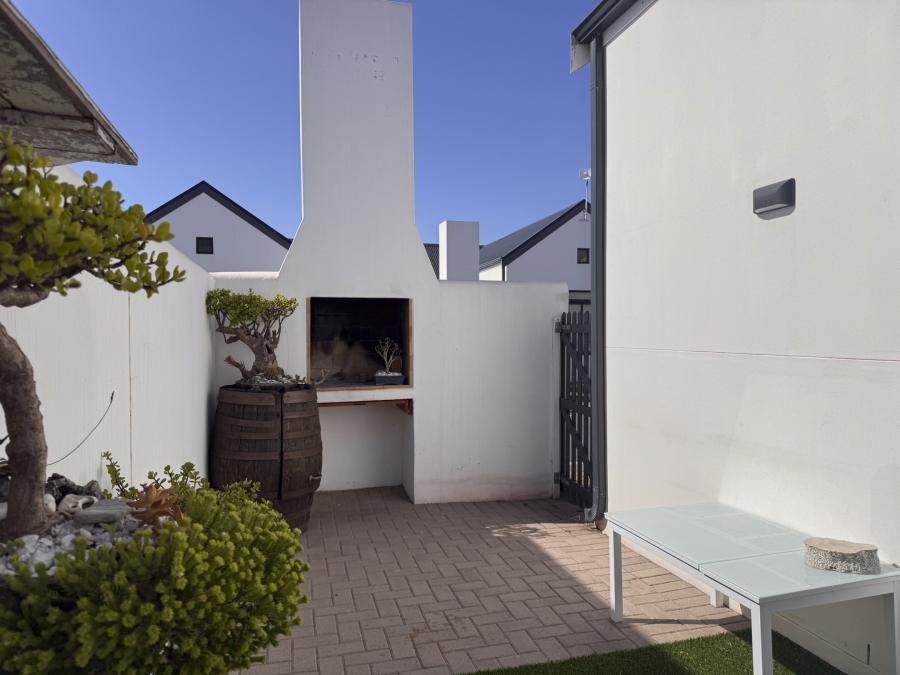 2 Bedroom Property for Sale in Laguna Western Cape